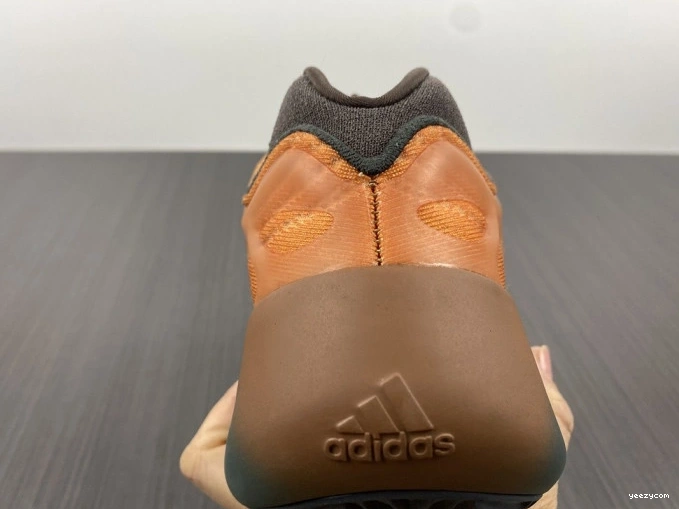 V3 Boost 700 Adidas Yeezy Copfade GY4109 0713